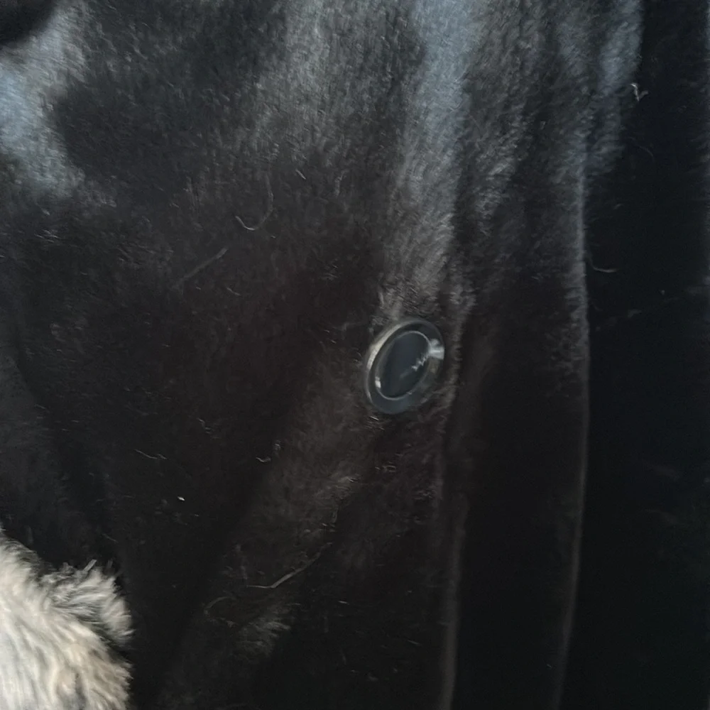 ⭐️SALE⭐️ Rachel Zoe Black Faux Fur Coat NWOT - Picture 9 of 17